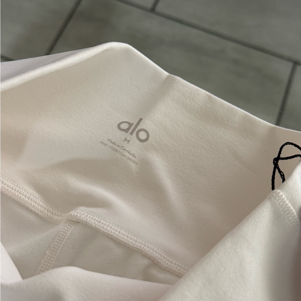 Alo yoga 7/8 high waist airbrush leggings - Picture 15 of 16